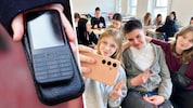 Tastenhandys aus den 90ern werden wohl künftig wieder in der Schublade verstauben. Die ...