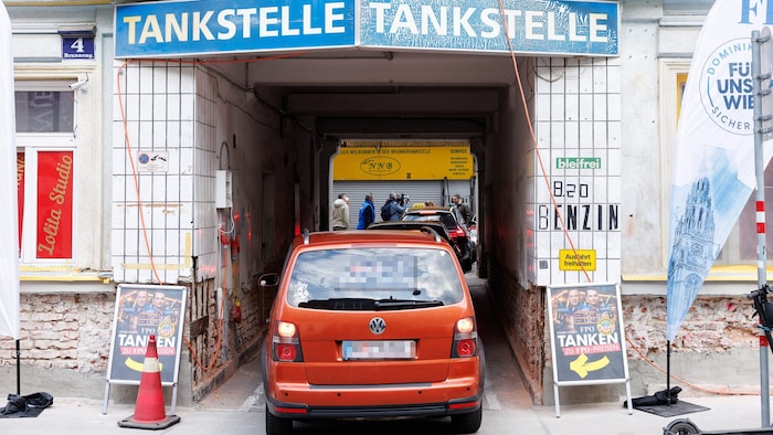 Die ohnehin umstrittene Rabattaktion der Freiheitlichen endet nun mit einer Anzeige.