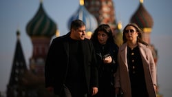 Panik in Moskau: Netzwerke wie WhatsApp, X und Instagram oder auch die zu Tausenden gesperrten ...