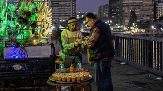 Ab kommendem Samstag müssen Lokale und Einkaufszentren in Ägypten spätestens um 21 Uhr ...