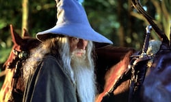 Die Fan-Herzen schlagen höher! Kultregisseur Peter Jackson hat einen neuen „Herr der Ringe“-Film ...