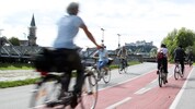 Noch bis mindestens September 2026 sind die Salzburger auf ihre eigenen Räder angewiesen.