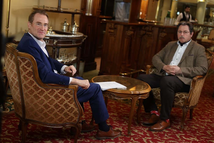 Kommunikationsprofi Gerald Fleischman und Iran-Experte Walter Posch sprechen über die wahren ...