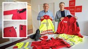 Die steirische Rotkreuz-Führung zeigte der „Krone“ am Mittwoch die neuen Uniformen: ...