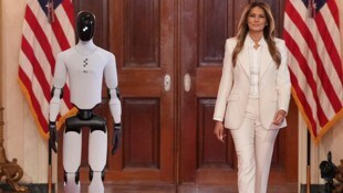 „Figure 3“ bei seinem Besuch im Weißen Haus