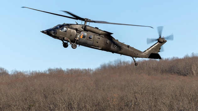 Der modifizierte Black Hawk der US-Armee nutzt die MATRIX-Autonomiesuite des Herstellers ...