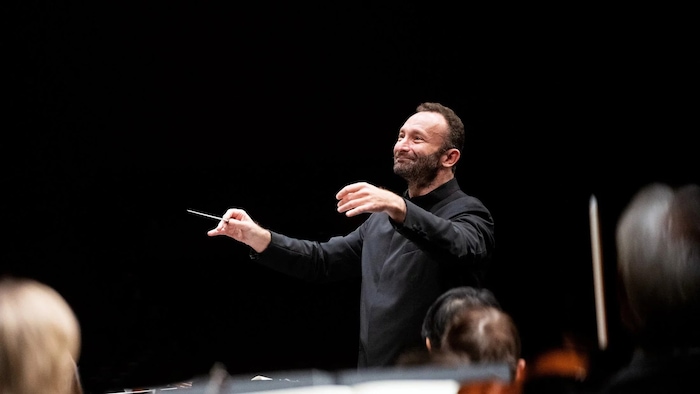 Chefdirigent Kirill Petrenko kehrt mit den Berliner Philharmonikern nach Salzburg zurück.