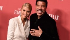 Sofia Richie, die jüngste Tochter von Sänger Lionel Richie, ist wieder Mama geworden.