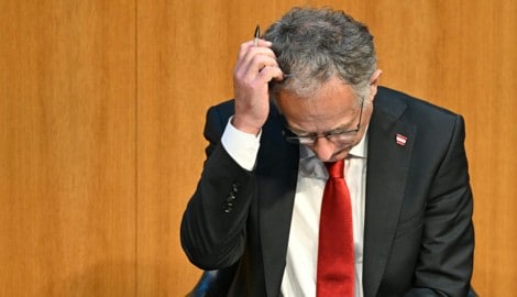Das Doppelbudget bereitet dem Finanzminister, hier auf der Ministerbank im Parlament, ...
