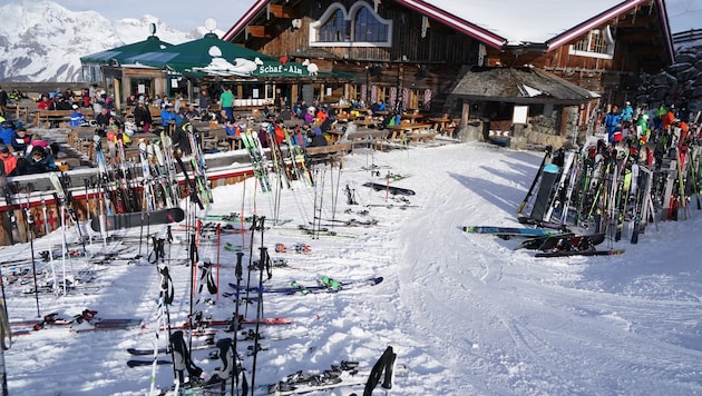 Zwischen Anfang Februar und Mitte März soll der 18-Jährige immer wieder gestohlene ...