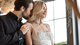 Vor allem weiblicher Körpergeruch in bestimmten Phasen macht etwas mit den Männern...