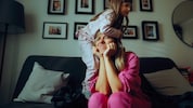 Kinder, Hausarbeit, dazu der Stress im Beruf: Frauen leisten viel – und oft mehr, als ihrem ...