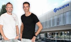 Der Hauptsitz von Tractive ist in Pasching. Die Geschäfte führen Michael Hurnaus (am Bild links) ...