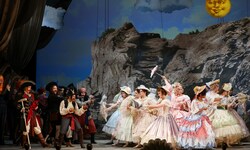 Die hohe Kunst der leichten Muse – eine Operetten-Persiflage, die sich selbst ernst nimmt