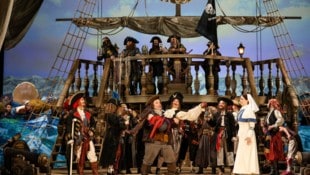 „Die Piraten von Penzance“ erobern die Wiener Volksoper. 