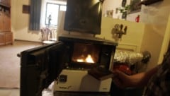 Ein Holzofen wurde im Innviertel zur Todesfalle (Symbolbild)