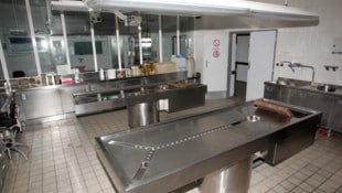 Personalmangel setzt die Gerichtsmedizin jetzt massiv unter Druck. (Archivbild)