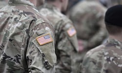 Trump pokert mit Truppen: 10.000 Soldaten vor Einsatz?