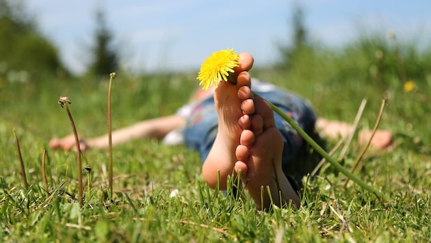 Progressive Muskelentspannung nach Edmund Jacobson hilft, Stress direkt im Körper zu regulieren ...