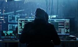 Kriminelle nutzen gezielt Künstliche Intelligenz, um Unternehmen anzugreifen und Kasse zu ...