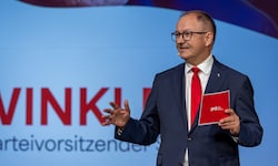 Martin Winkler kam mit seinem Vorschlag, SPÖ-Landesparteisekretärin Nicole Trudenberger in den ...