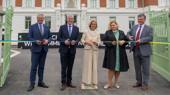 Am Freitag feierlich von der Politik eröffnet: Landesausstellung „Wenn die Welt Kopf steht“.