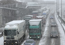Am Freitagnachmittag überschlug sich aus unbekannten Gründen ein Auto zwischen Olbersdorf und ...