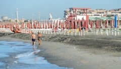 Der Strand Lido di Ostia bei Rom