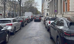 Geht es nach den Plänen der Stadt, wird der Parkstreifen bald zum Radweg.