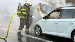 Ein Atemschutztrupp brachte den Brand unter Kontrolle.