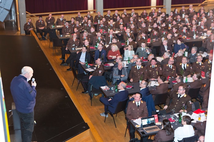 Full House in Lustenau.