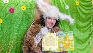 Manuel Dragan ist nicht nur auf den Theaterbühnen zu Hause. Auch in der Rolle als Osterhase vom ...