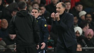England-Trainer Thomas Tuchel (rechts) konnte seinen Augen nicht trauen.