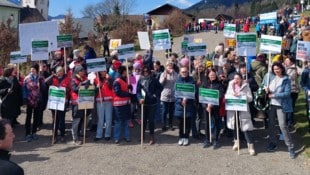 Zu Beginn der Osterferien kam es in Aflenz zu einer großen Demonstration. 