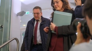 ÖVP-Klubobmann August Wöginger am Freitag in Linz: Bis zum Urteil gibt es noch zwei Prozesstage.