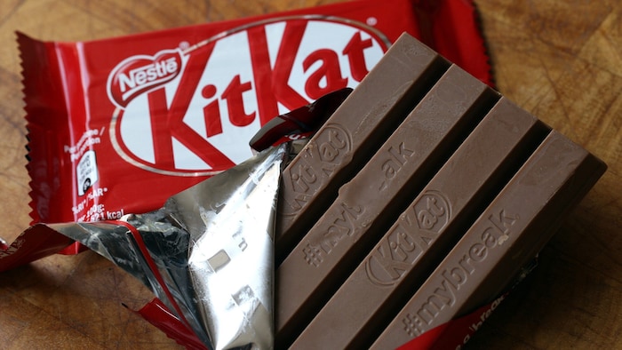 In dem geklauten Lastwagen waren KitKat-Schokoriegel, die in „ganz Europa“ ausgeliefert werden ...