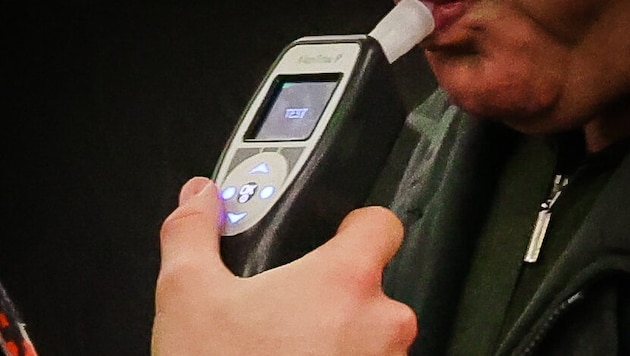 Der Test ergab später immer noch 1,02 Promille (Symbolbild)