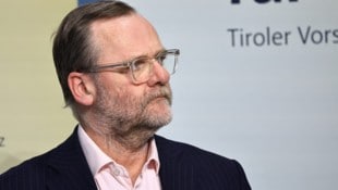 NEOS-Staatssekretär Sepp Schellhorn ließ Ende 2025 mit dem Vorschlag, die Bundesländer zu ...