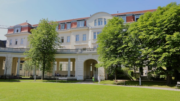 No court considers itself competent to hear the lawsuit against the Speising Orthopedic Hospital