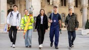 Rund 5300 junge Menschen suchen in Wien derzeit eine Lehrstelle, doch es gibt nur 800 offene ...