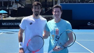 Philipp Bachmaier mit Sebastian Ofner (li.).