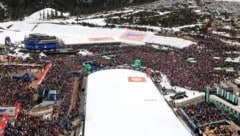 Volles „Haus“ im slowenischen Planica beim Skifliegen