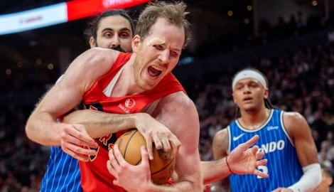 Jakob Pöltl muss mit Toronto gegen Cleveland ran.