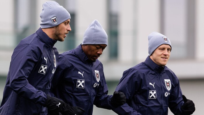 David Alaba (Mitte) soll sein Comeback feiern.