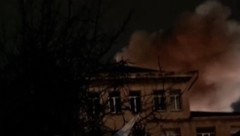 Einschläge wurden auch in einer Schule in Taganrog registriert.