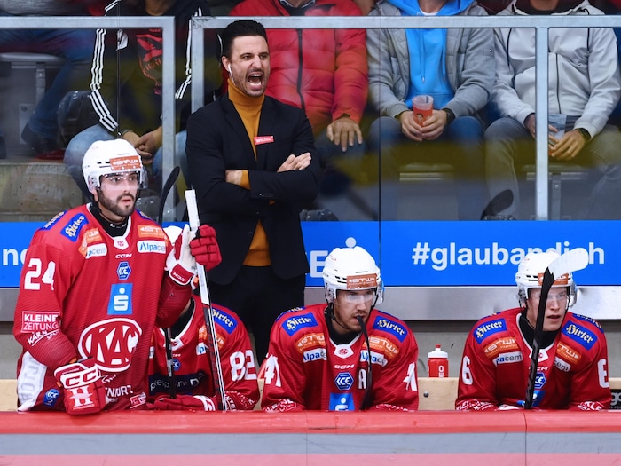 Co-Trainer David Fischer lebte auf der Bank immer mit.