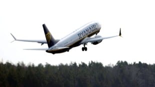 Wegen der „exorbitanten Luftverkehrssteuer in Höhe von zwölf Euro“ pro Passagier kürzte Ryanair ...