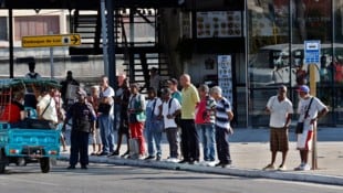 Der öffentliche Verkehr in Kuba ist seit der US-Ölblockade zum Erliegen gekommen.