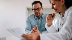 Ein neuer Blick auf die Männergesundheit zeigt, wie wichtig Prävention, Aufklärung und offene ...