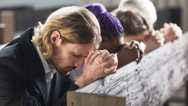 Ob der Glaube an Höheres oder der eigene Hund: Was bereitet Ihnen Freude und gibt Hoffnung?